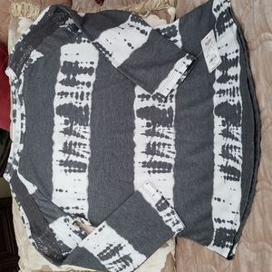 🆕 NWT Girls cold shoulder tie dye shirt by Mudd Sz 12